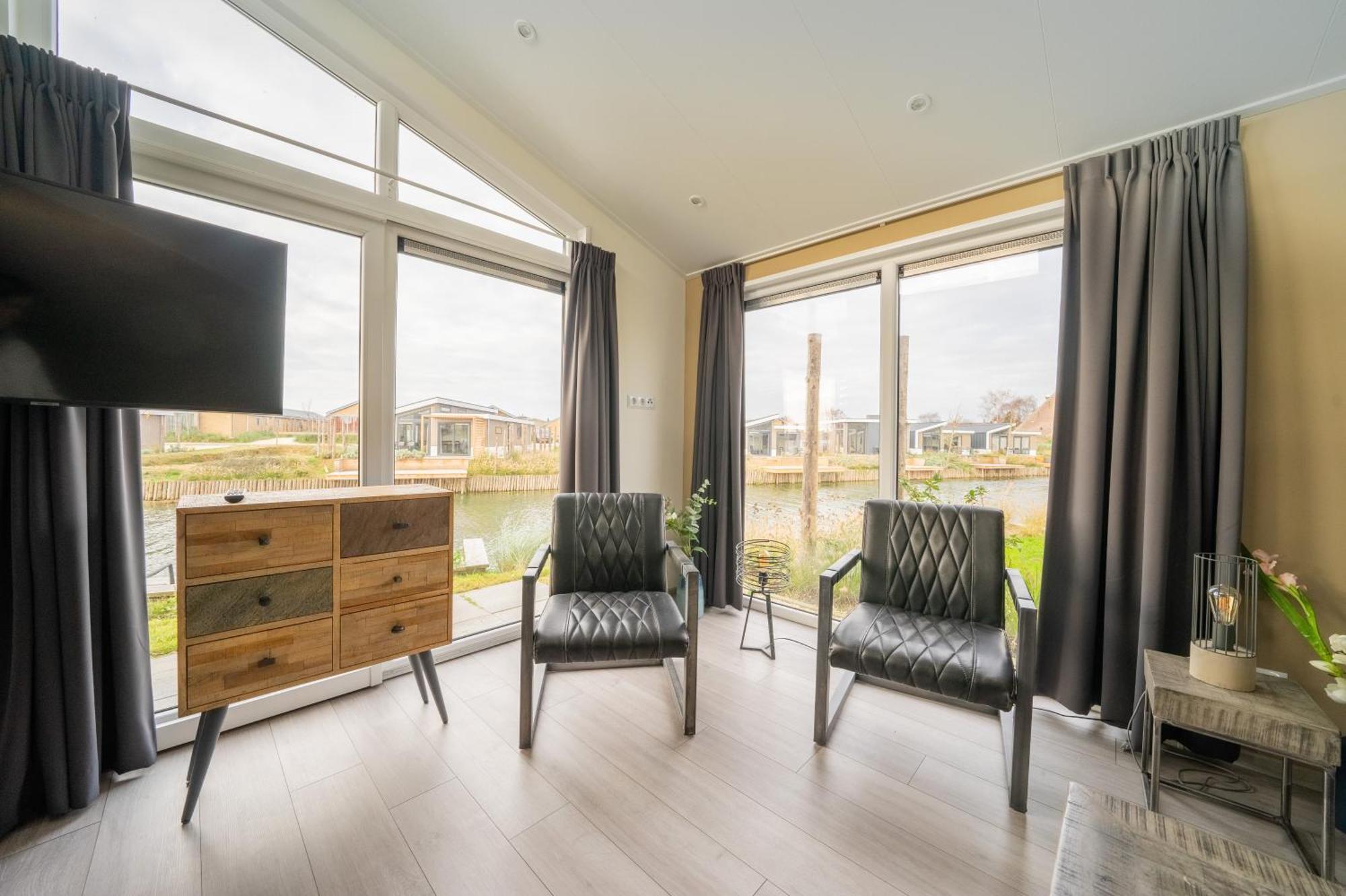 Linden Europarcs De Kraaijenbergse Plassen חדר תמונה