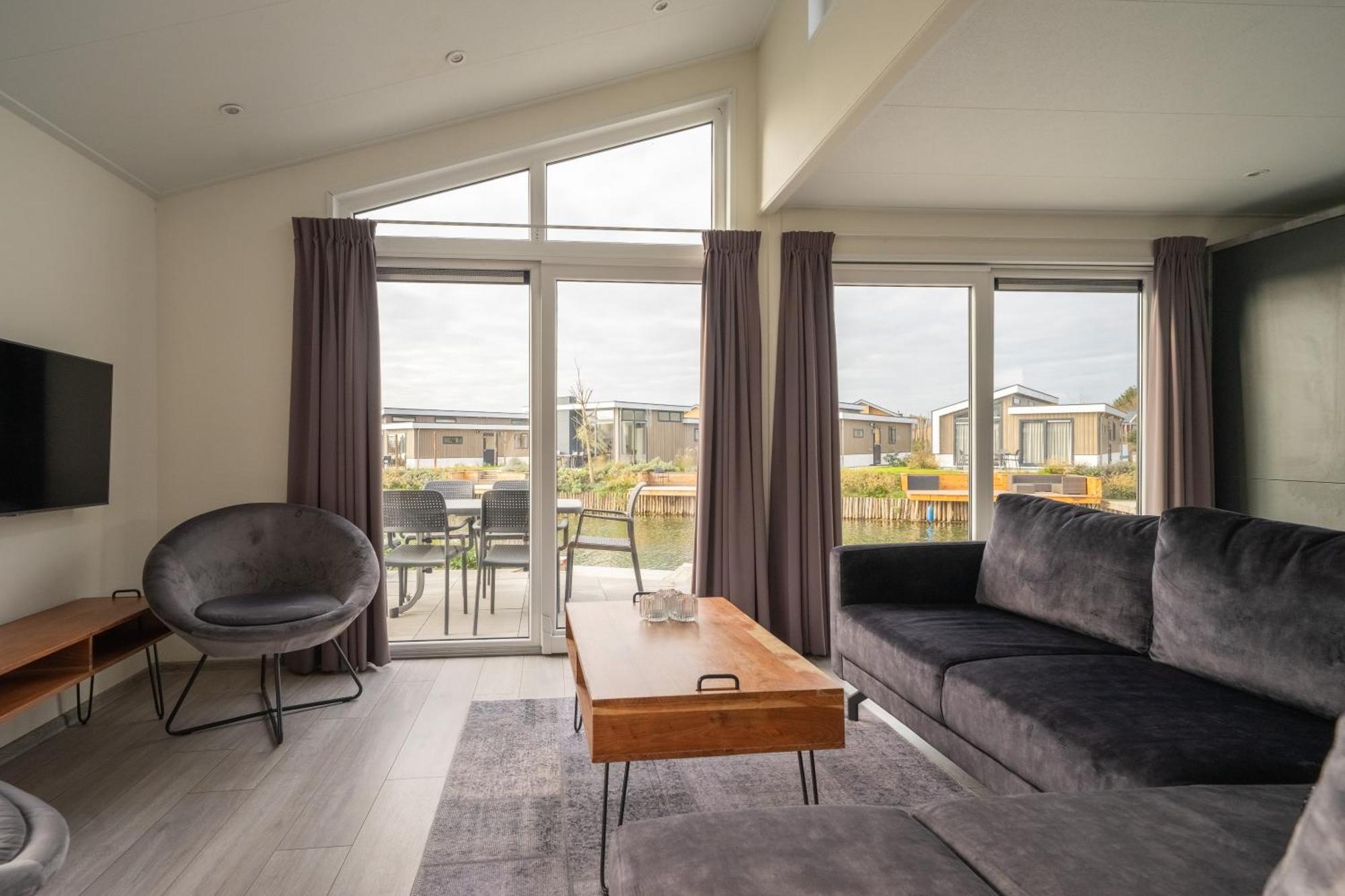 Linden Europarcs De Kraaijenbergse Plassen חדר תמונה